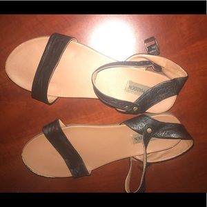 Steve Madden black sandals